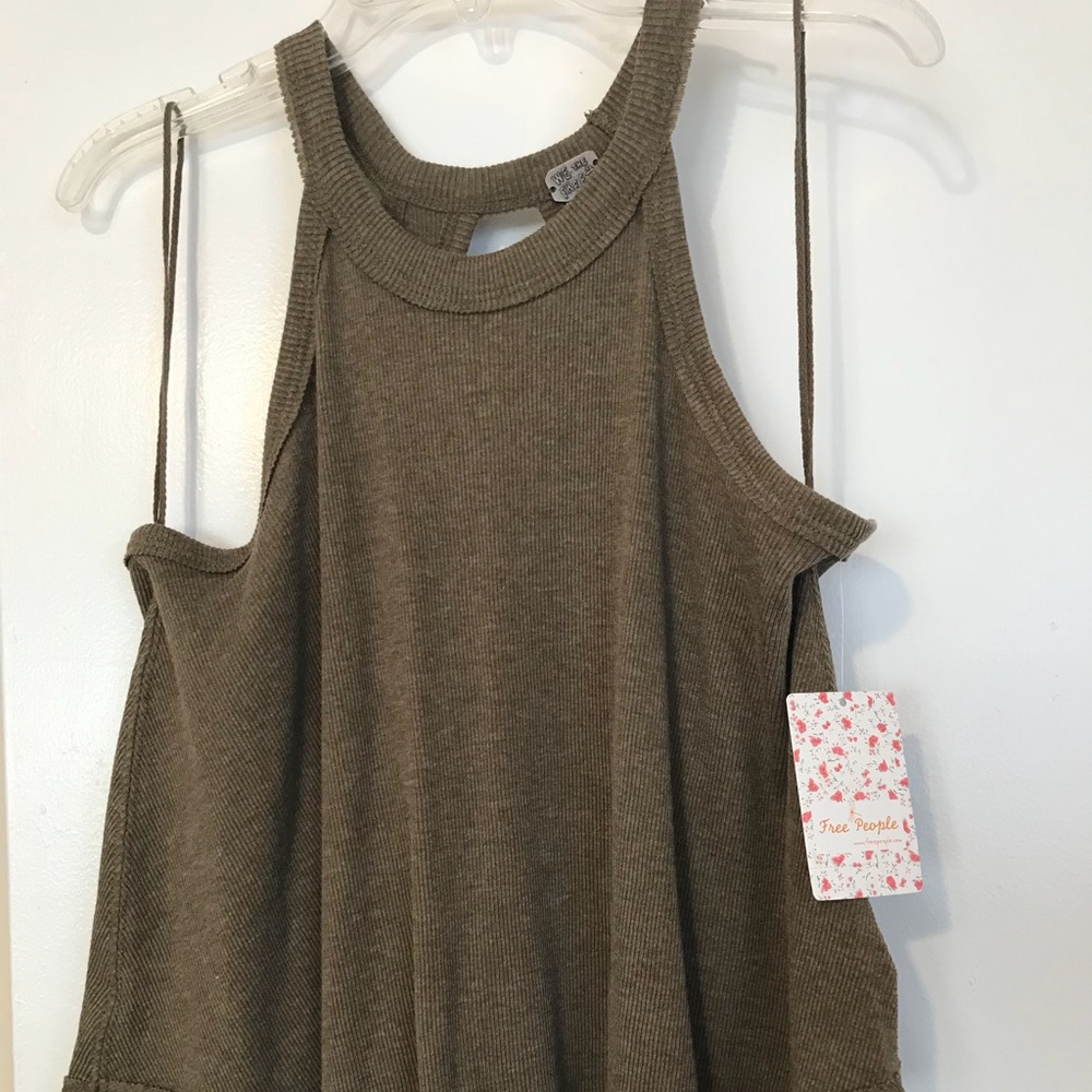 Ribbed tank